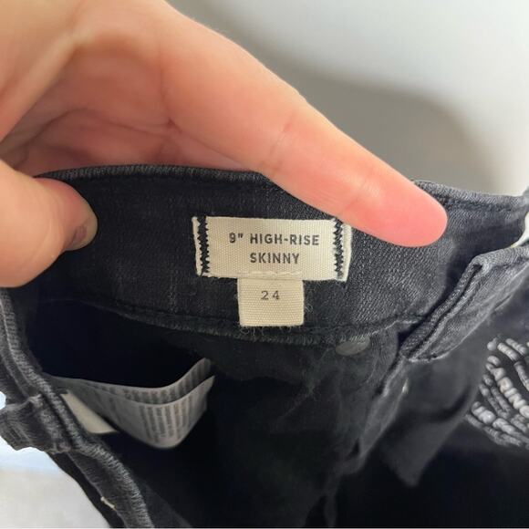 Madewell 9” High Rise Exposed Button Fly Skinny Black Raw Hem Jeans Size 24 - Picture 8 of 10